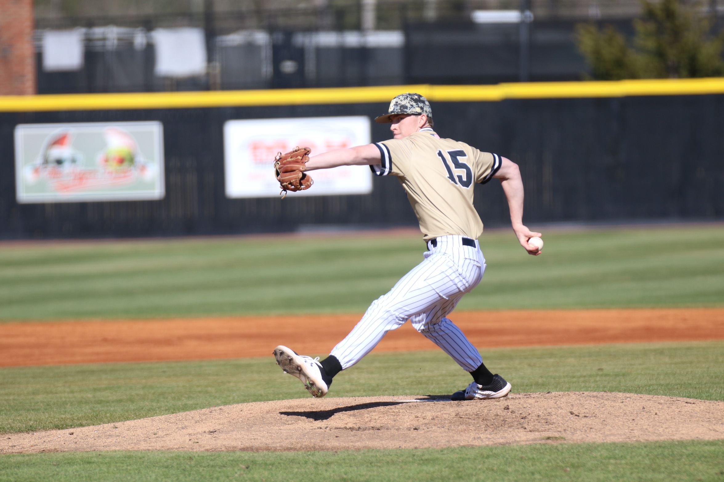 No. 12 Warriors Sweep Southwest