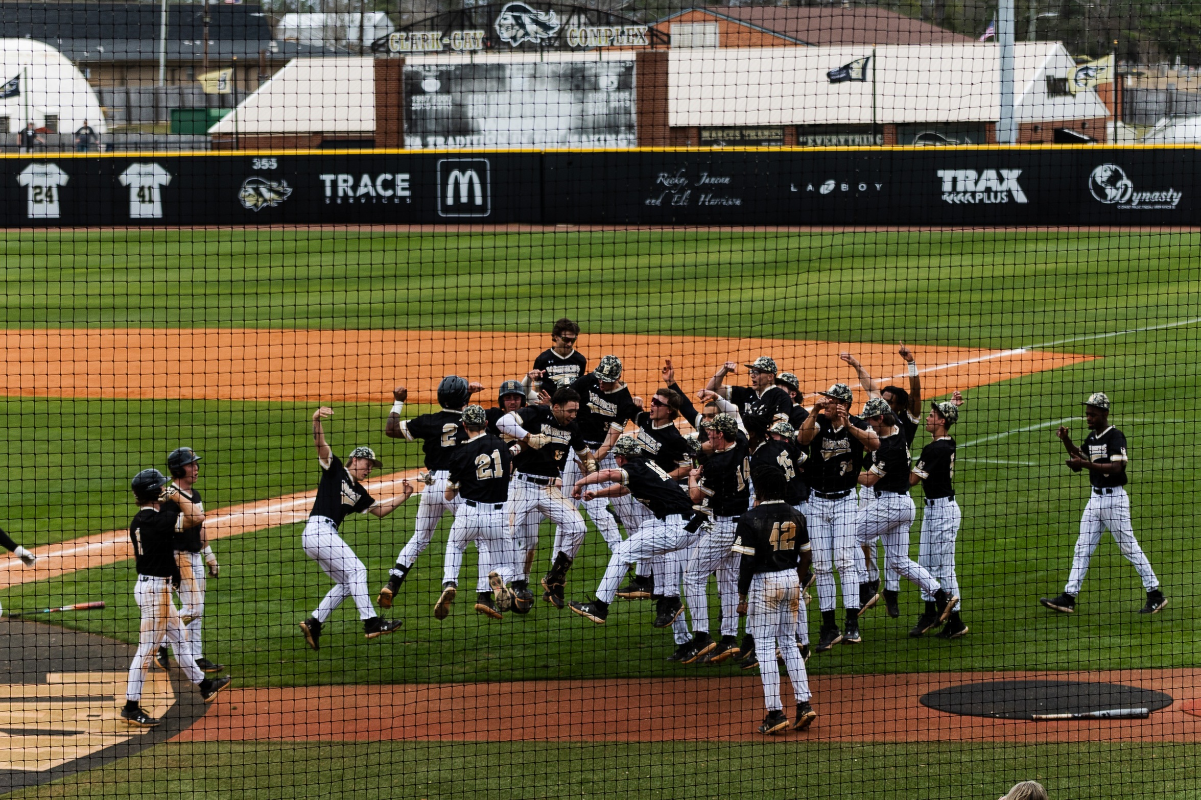 A Grand Slam by Kelby Jordan propels the Warriors past the Eagles