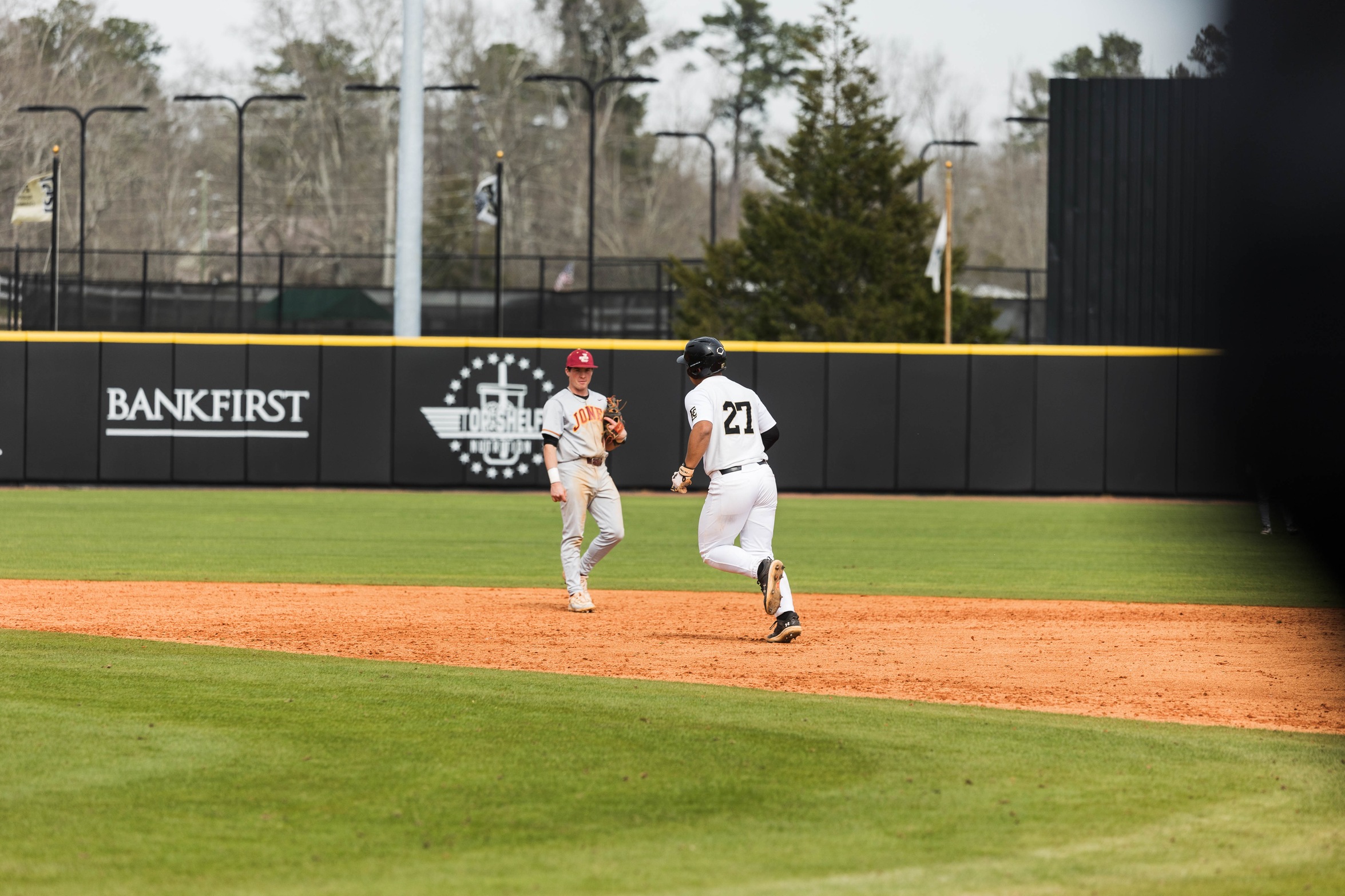 Warriors&rsquo; Power Surge Propels Them Past Jones College in Round-Robin Opener