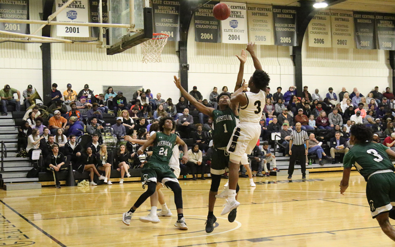 Warriors Drop 79-63 Home Decision to Meridian