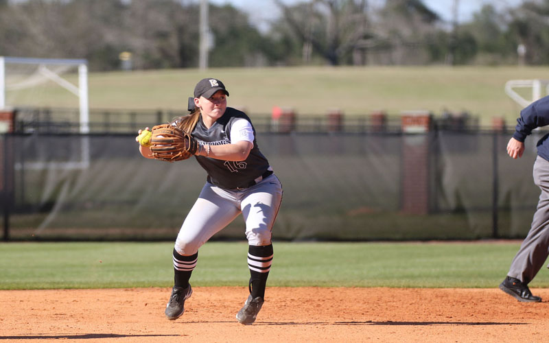 No. 8 Lady Warriors Collect 25 Hits in Sweep of MCC