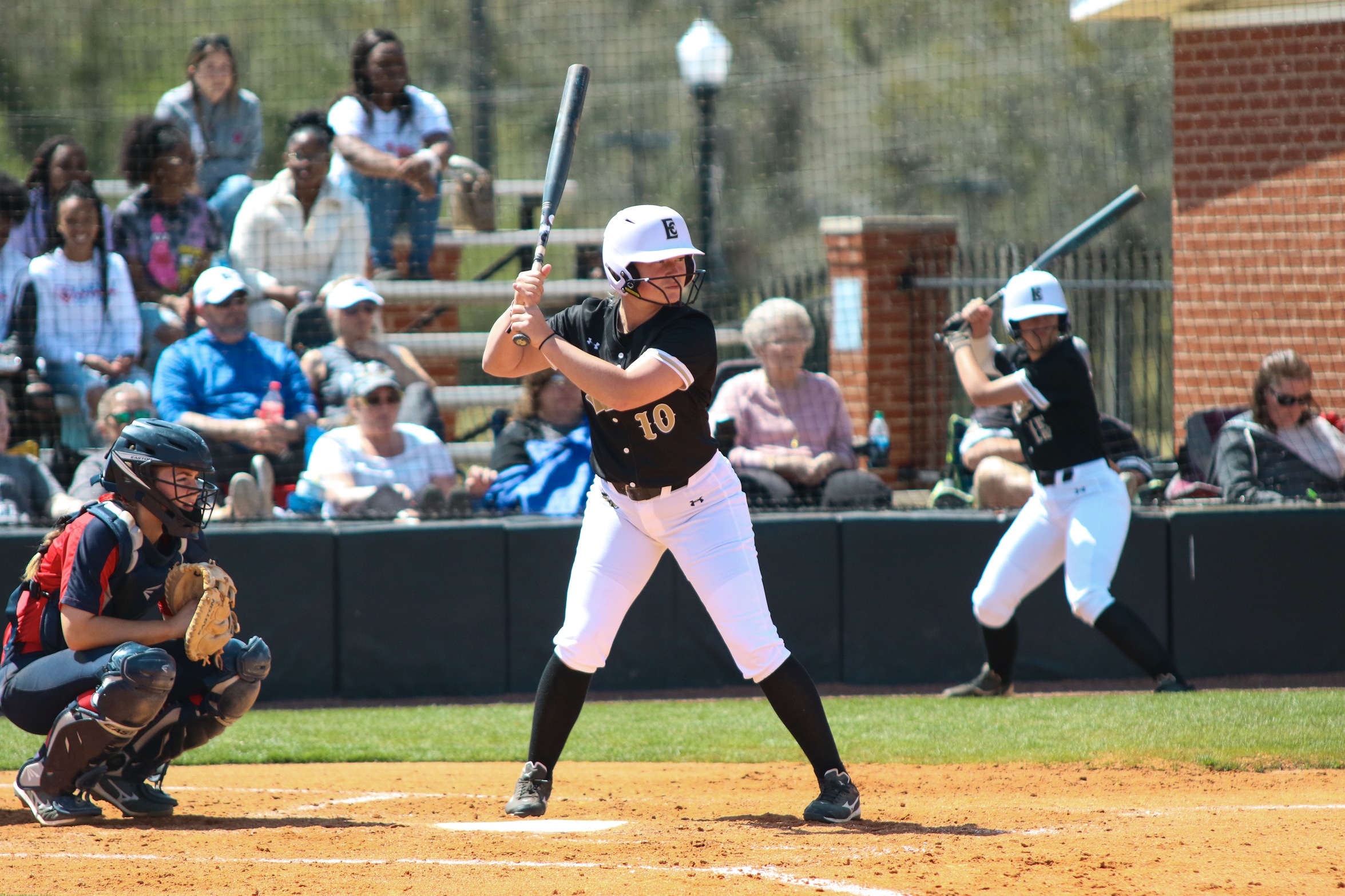Lady Warriors Split Twinbill with No. 4 Itawamba