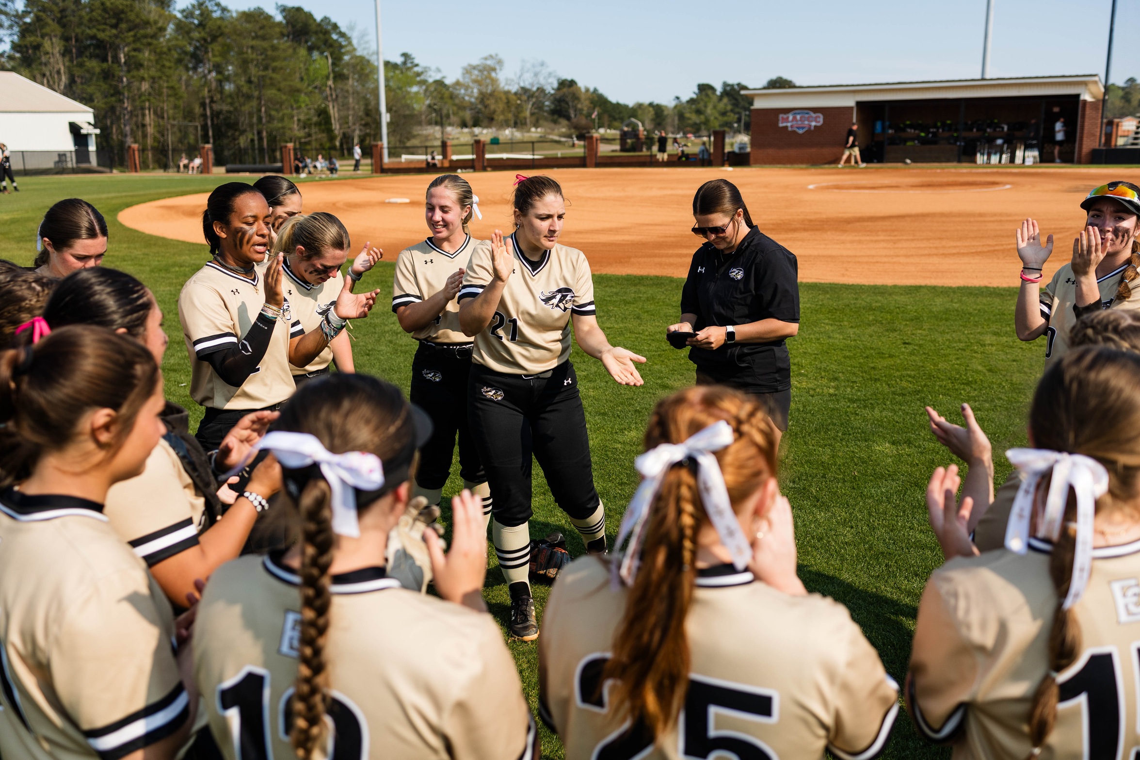 The Lady Warriors get back on track with a sweep of ranked MACCC Opponent