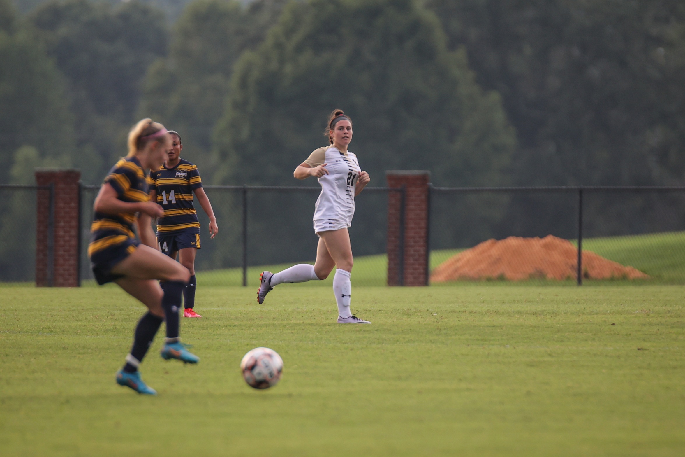 South Georgia Defeats ECCC in Tight Match